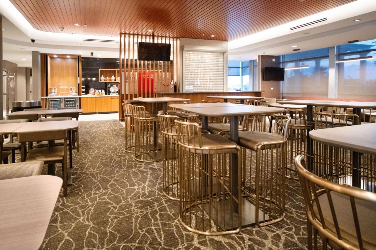 Springhill Suites By Marriott Kenosha Extérieur photo