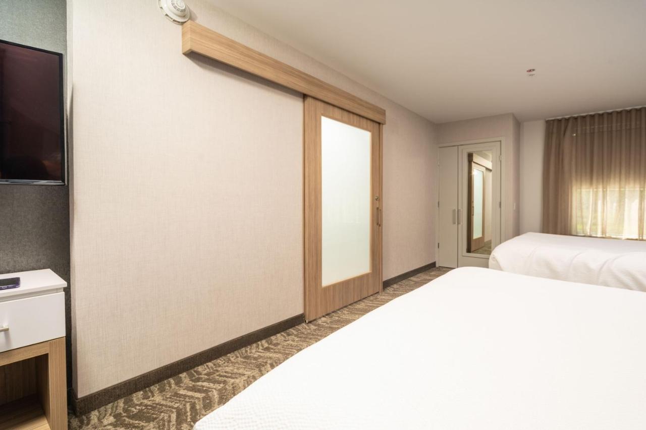 Springhill Suites By Marriott Kenosha Extérieur photo