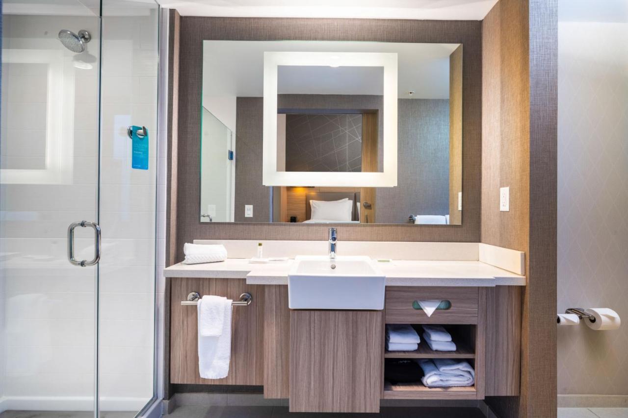 Springhill Suites By Marriott Kenosha Extérieur photo