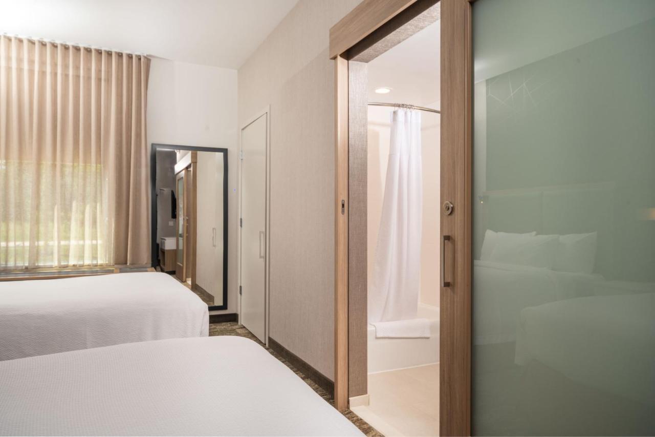Springhill Suites By Marriott Kenosha Extérieur photo
