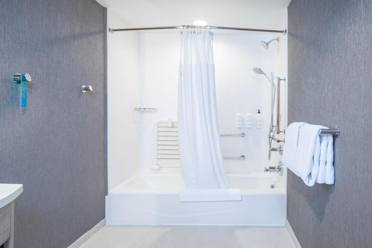 Springhill Suites By Marriott Kenosha Extérieur photo